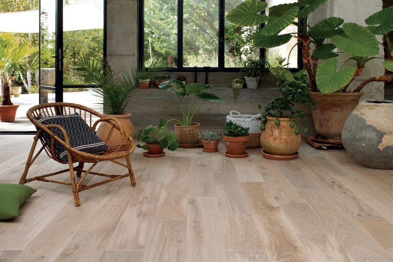 Parquet en bois de Chêne contrecollé