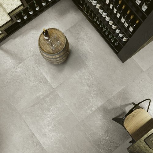 carrelage-interieur-effet-beton-cire-gris-en-Occitanie-pres-de-les-Matelles-34-2